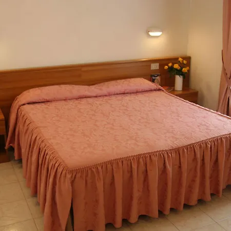 Hotel Elena